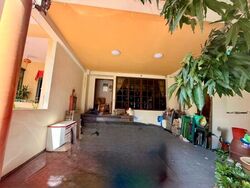 Cambridge Road (D8), Terrace #504140841